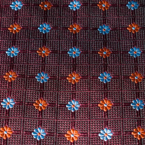 Brooks Brothers 100% Silk Tie Burgundy Orange Neat Men's Designer Necktie USA - Picture 5 of 5